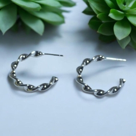 Brinco Argola Torcida