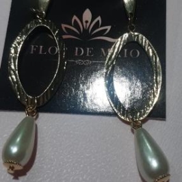 Brinco Comprido Perola