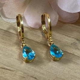 Brinco Gota Azul Claro