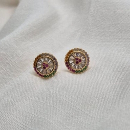 Brinco Roda Pedras Vermelhas