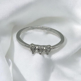 Anel 3 Brilhantes em Triangulo