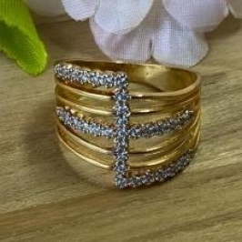 Anel Cruz Zirconias Estilizada