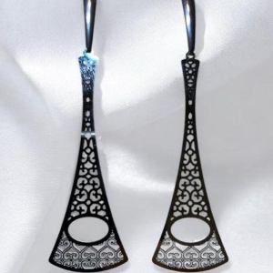 Brinco Comprido Vazado Aço Inox