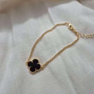 Pulseira 01 Trevo Preto