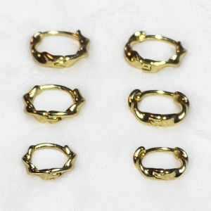 Trio de Brincos Argolinhas Torcidas