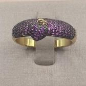 Anel Cravejado Coração Rubi