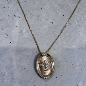 Corrente Veneziana Pingente Oval Espirito Santo
