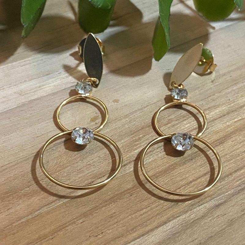 Brinco 2 Brilhantes Argolas Ovais