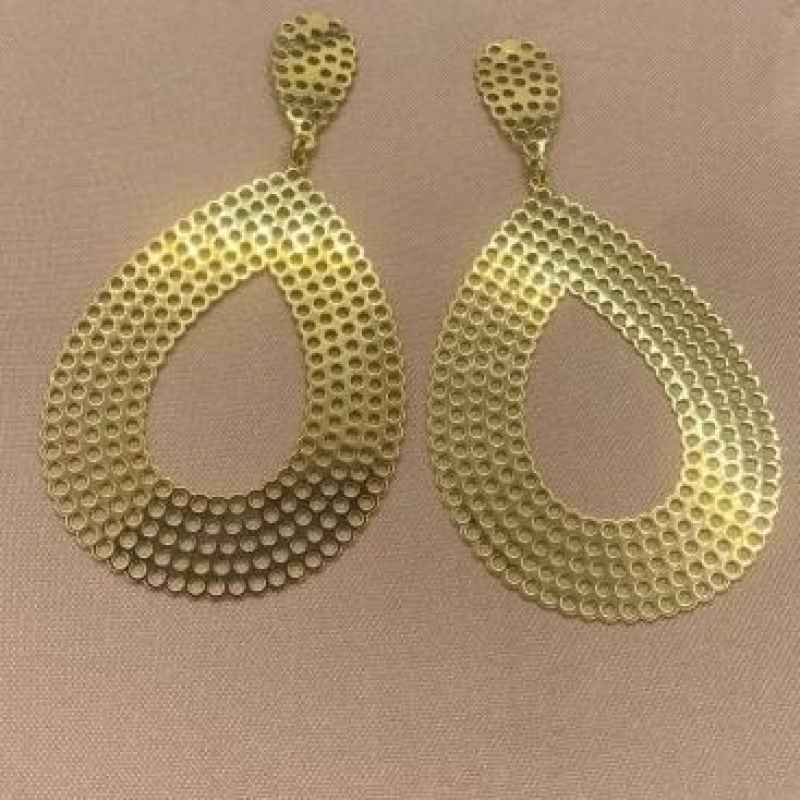 Brinco Aramado Dourado