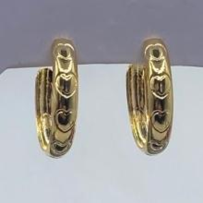 Brinco Argola c/ Corações Forjados