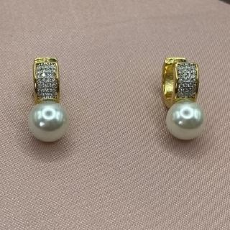 Brinco Argola Click Perola