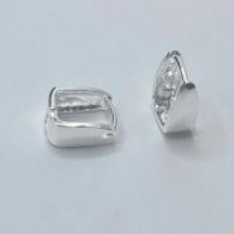 Brinco Argola Click Retangular Prata