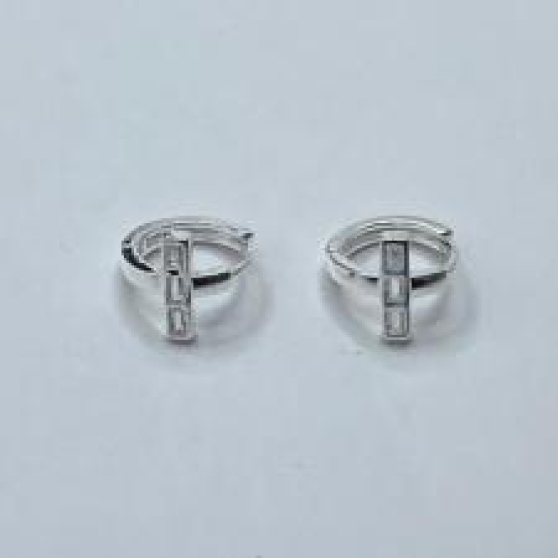 Brinco Argolinha Click c/ Palito de Baguete Prata