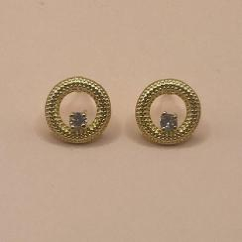 Brinco Aro Craquelado c/ 01 Zirconia