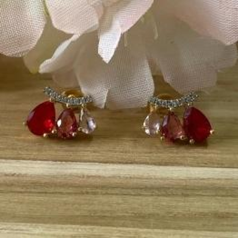 Brinco Earcuff Gotas Degrade