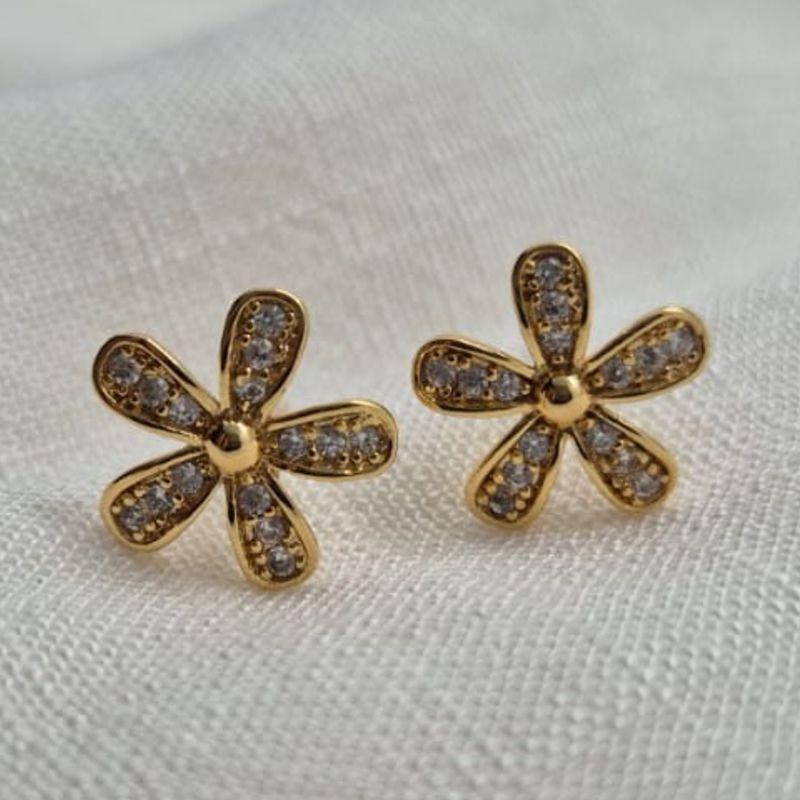 Brinco Flor Brilhantes