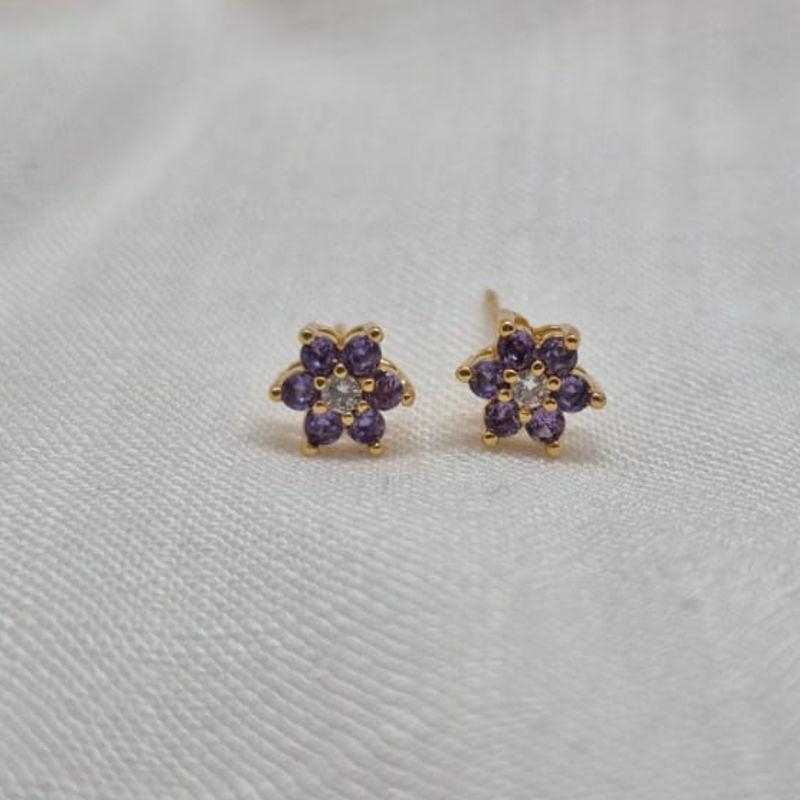 Brinco Flor Brilhantes Roxos