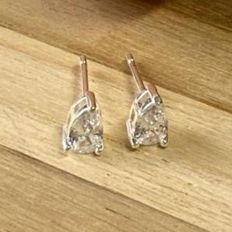 Brinco Gota Brilhante