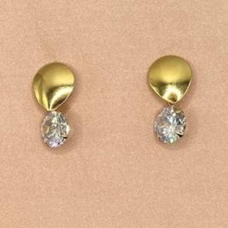 Brinco Gota c/ Brilhante