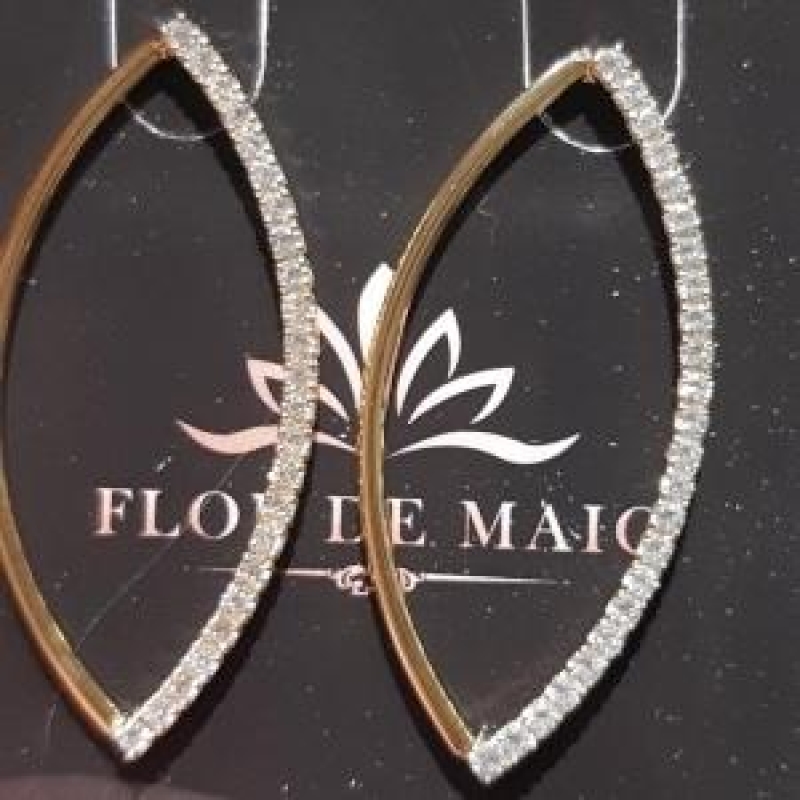 Brinco Gota Dourada Zirconia