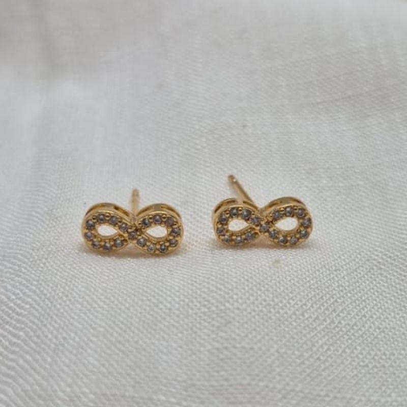 Brinco Infinito Brilhantes Cristal