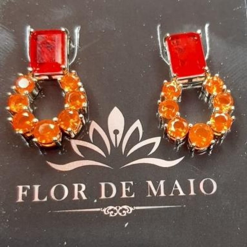 Brinco Pedras Vermelhas e Laranja