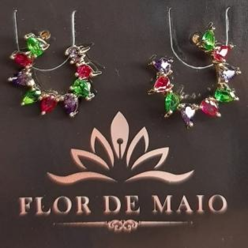 Brinco Pedrinhas Coloridas