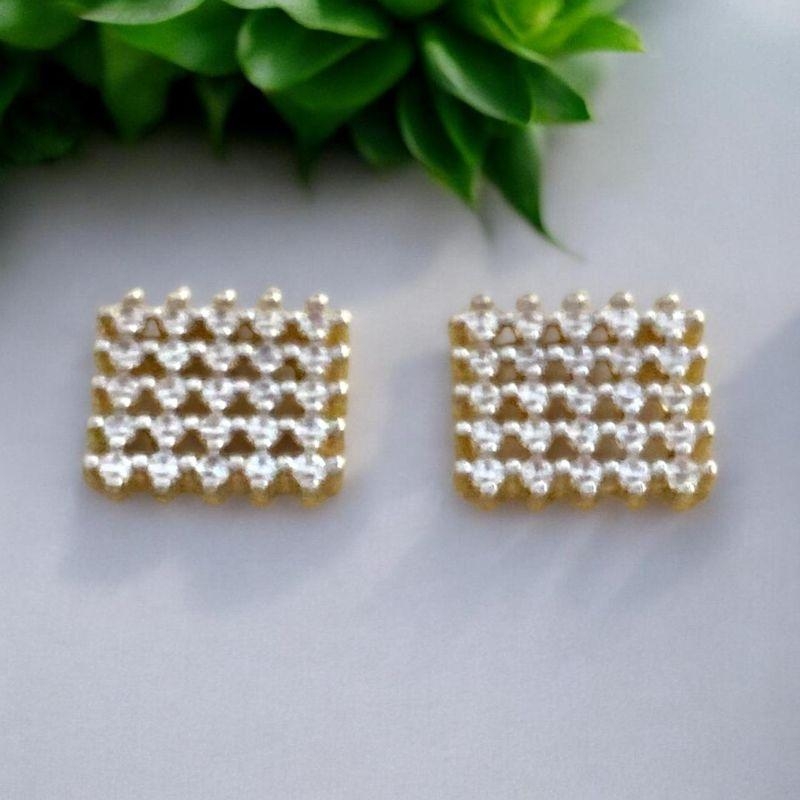 Brinco Quadrado Cravejado