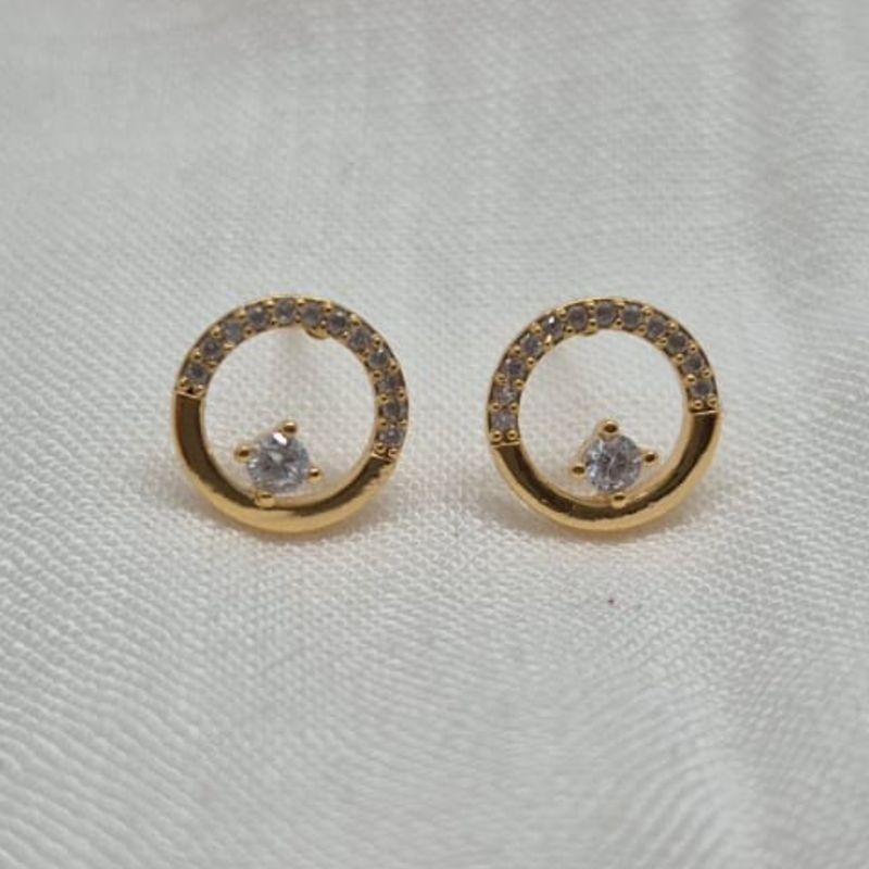 Brinco Redondo Brilhante Central