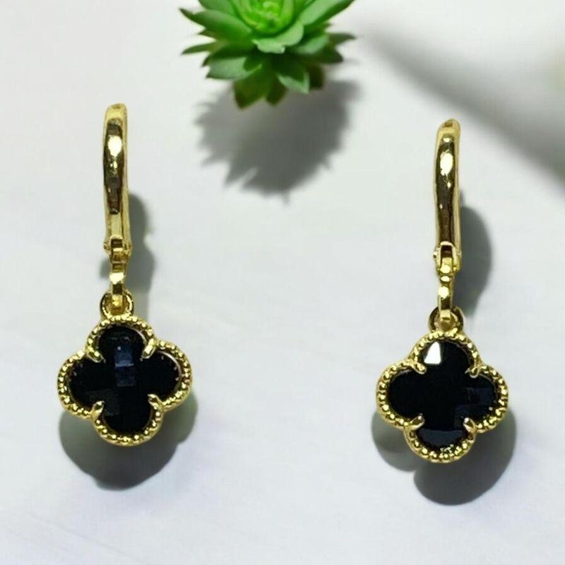 Brinco Tic Tac Trevo Preto