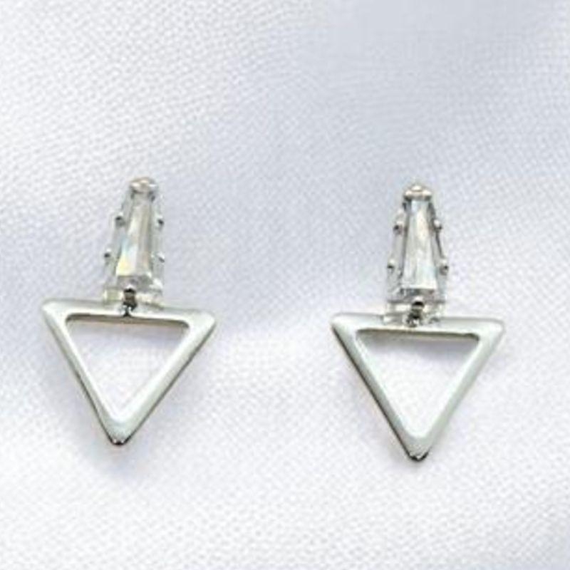 Brinco Triangulo c/ Brilhante Navete