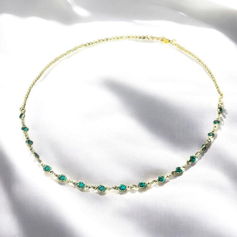 Gargantilha Com Pontos Verdes