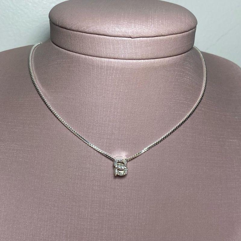 Gargantilha Pingente Letra 