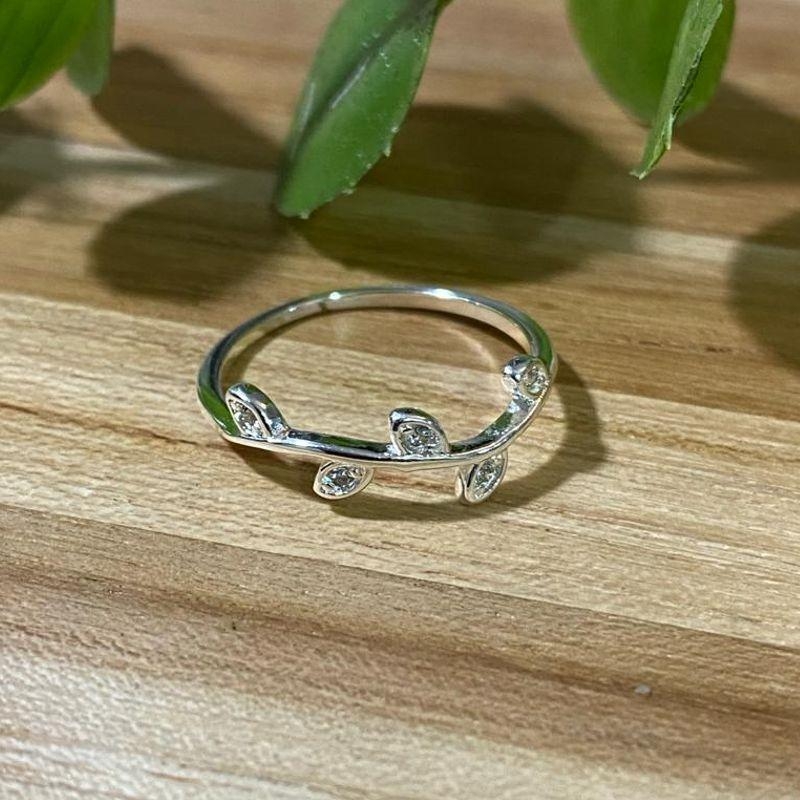 Anel Folhas Maciças