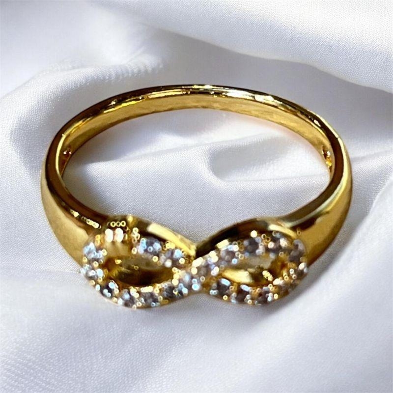 Anel Infinito Brilhantes