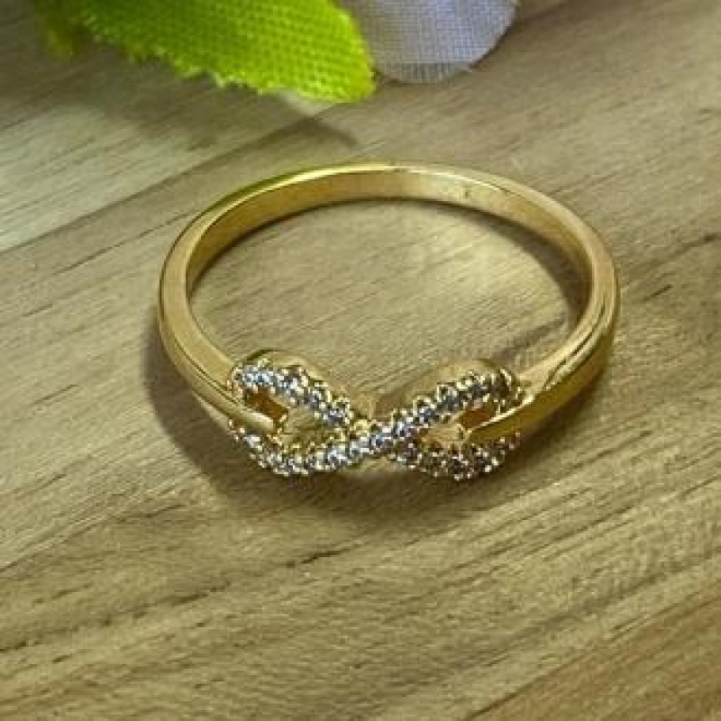 Anel Infinito Cravejado