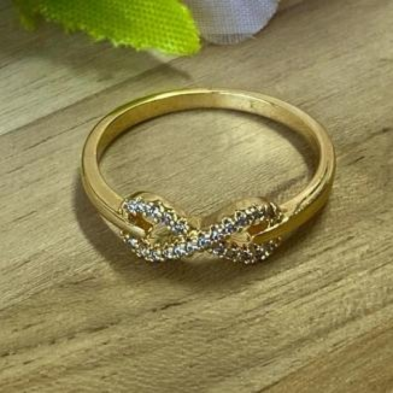 Anel Infinito Cravejado