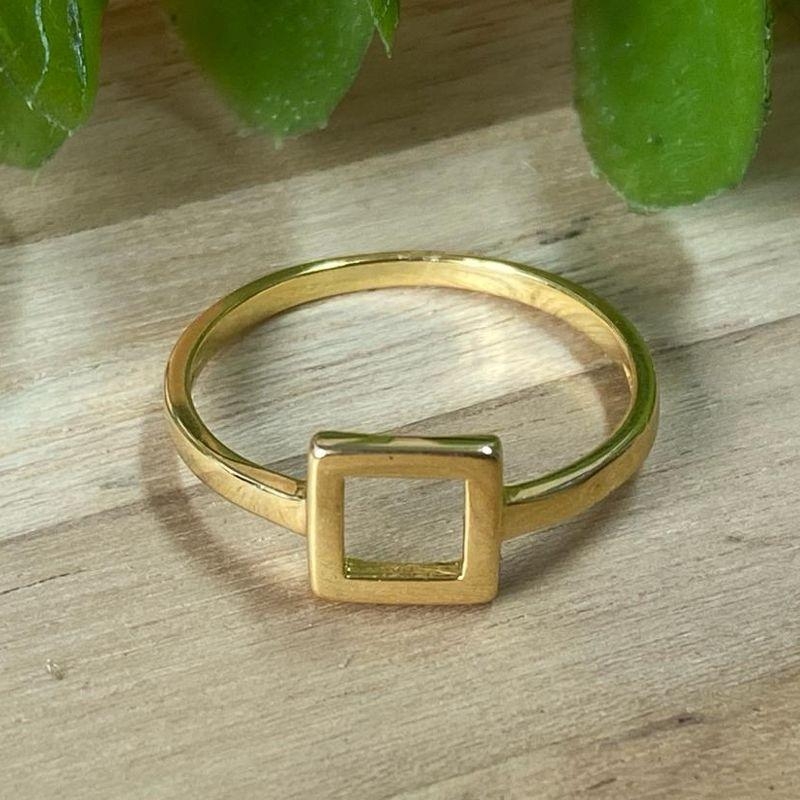 Anel Quadrado Vazado