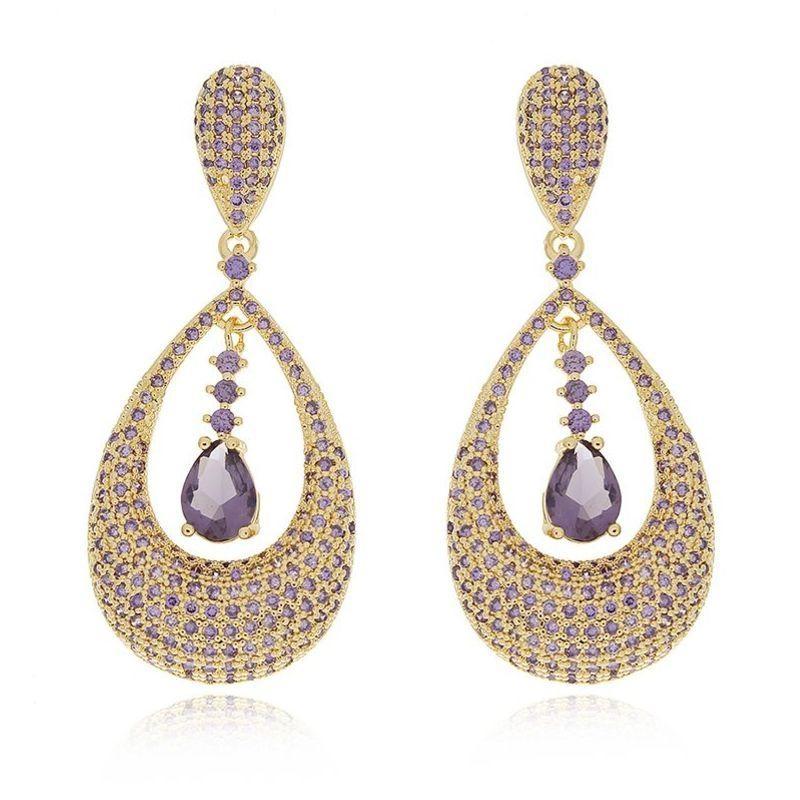 Brinco Cravejado Brilhantes e Pedras Roxas
