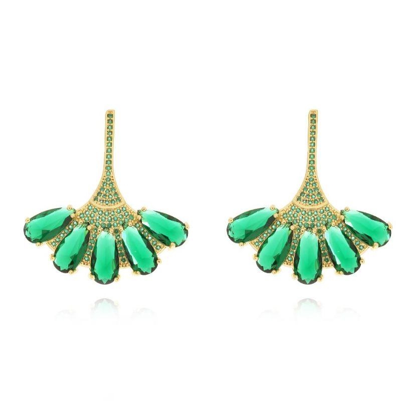 Brinco Cravejado Brilhantes e Pedras Verde Esmeralda