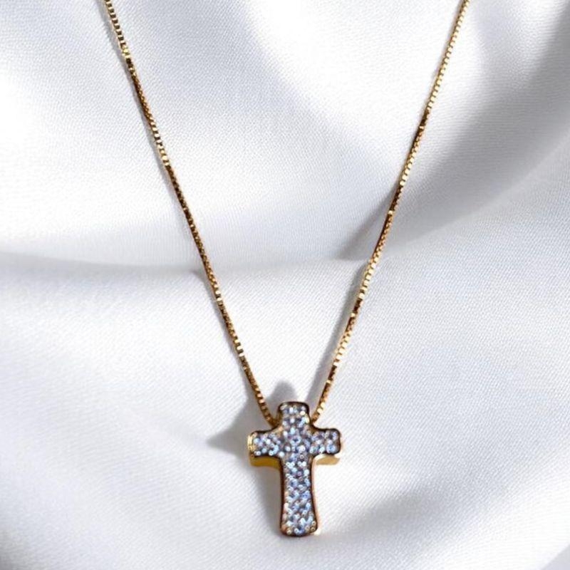 Colar Cruz Cravejada