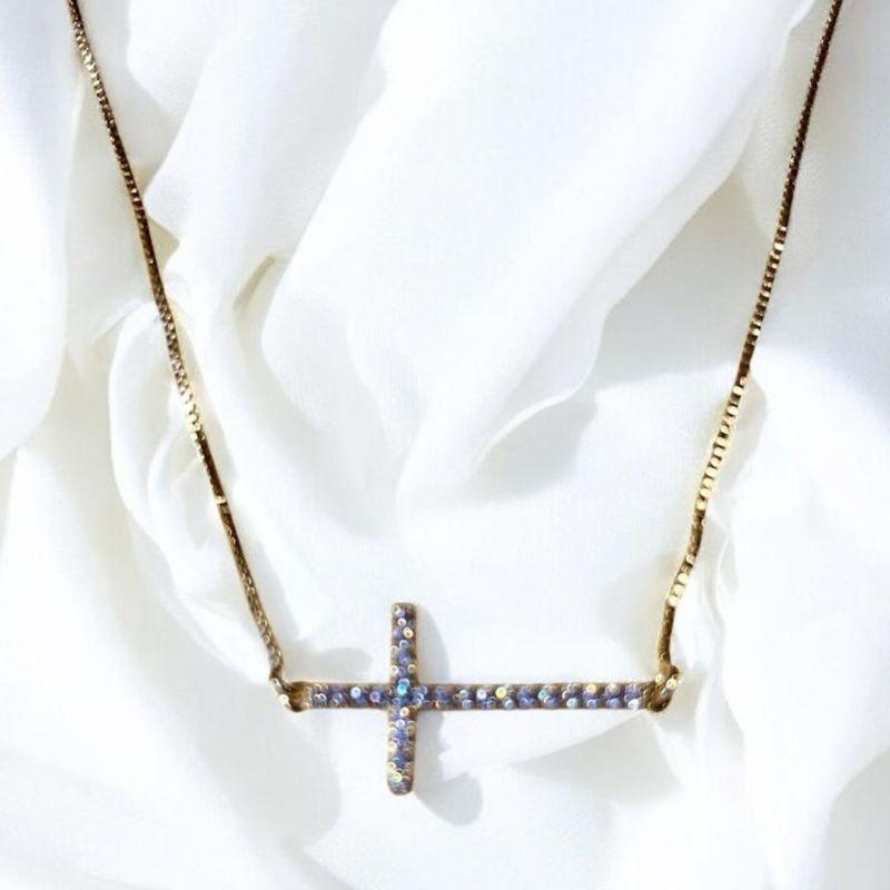 Colar Cruz Horizontal