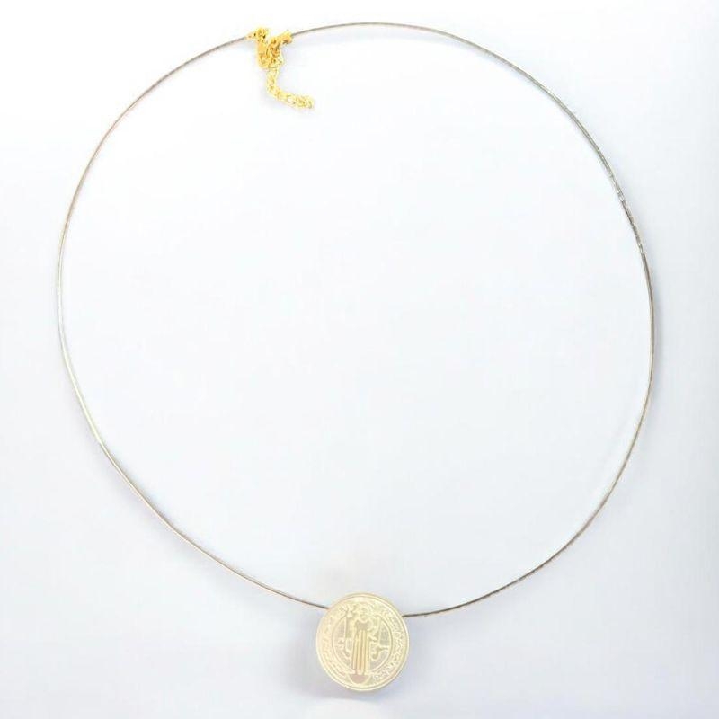 Corrente Fio de Nylon Pingente Madreperola São Bento