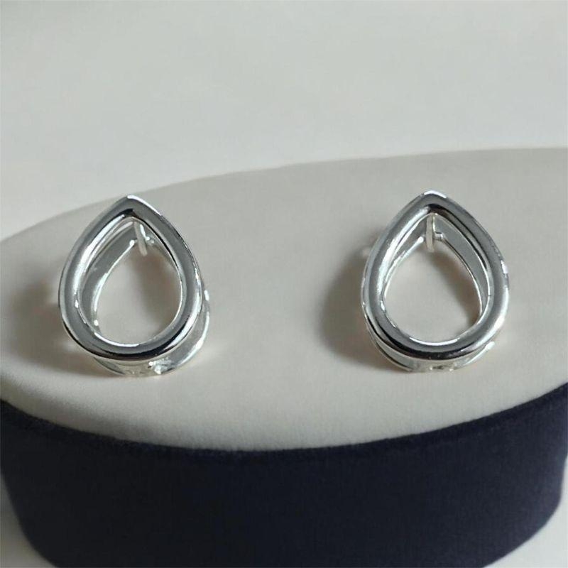 Brinco Gota Vazada 2 Lados Grande