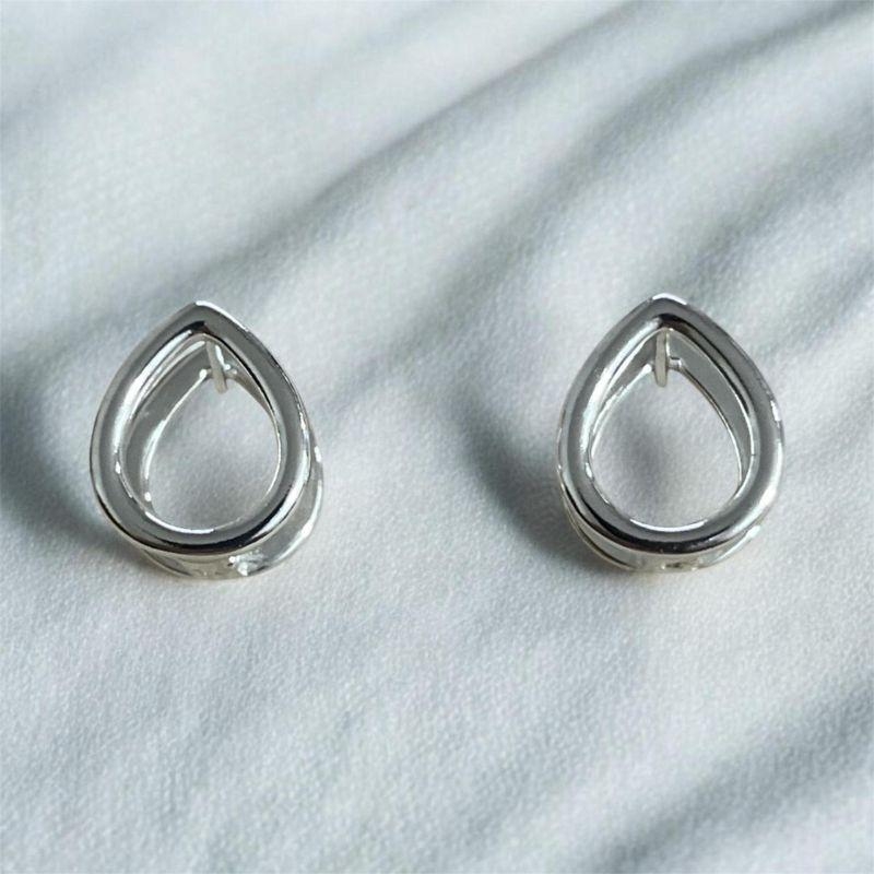 Brinco Gota Vazada 2 Lados Pequeno