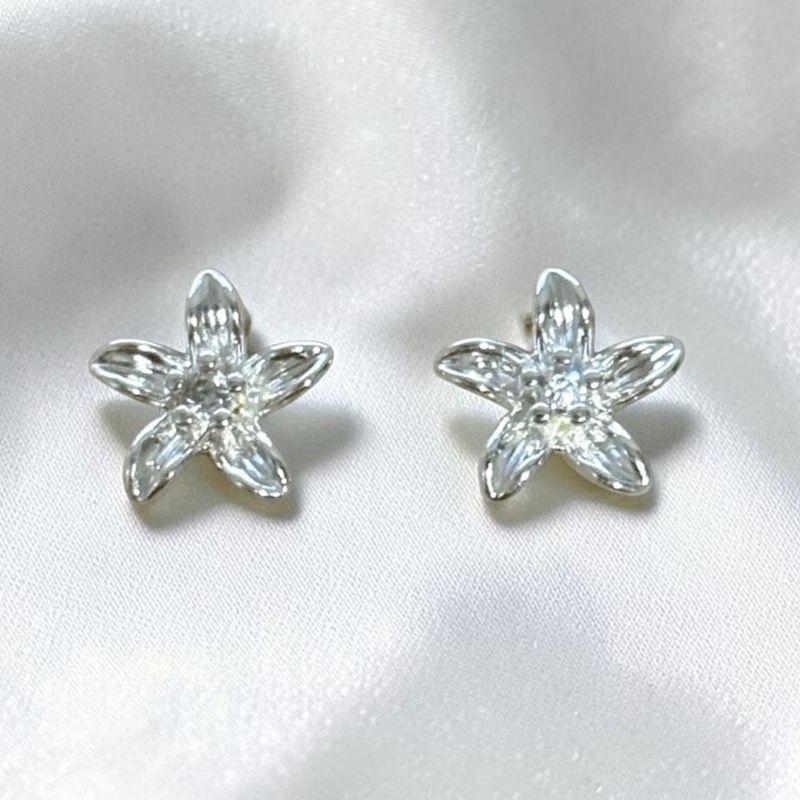 Brinco Flor Pino
