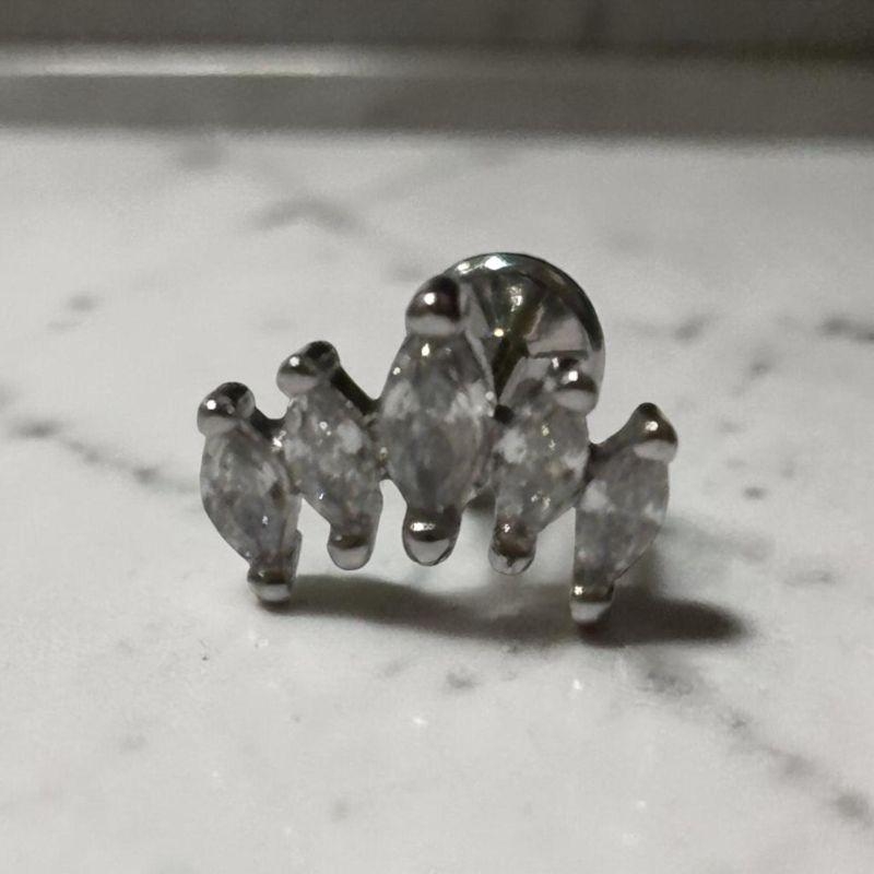 Piercing Navetes