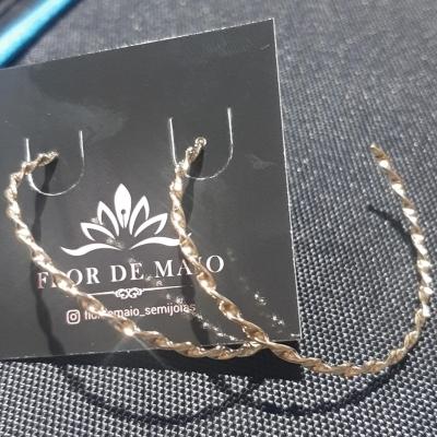 Brinco Argola Grande Trançada