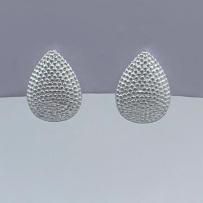 Brinco Gota Trabalhada Maciça Prata