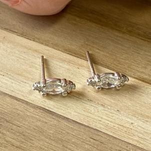 Brinco Pedra Oval Pequeno